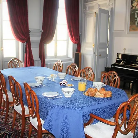 Holiday Allee Du Chateau 2 度假居 *